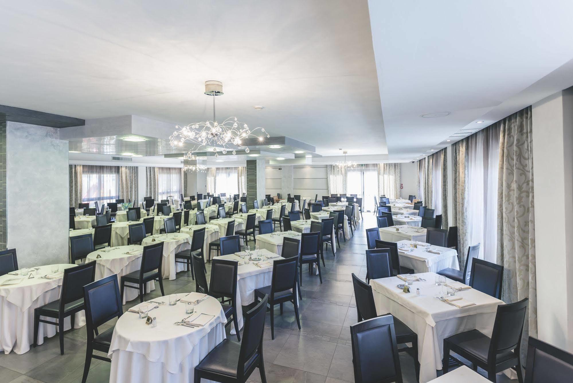 Hotel Principe Residence Vasto Buitenkant foto