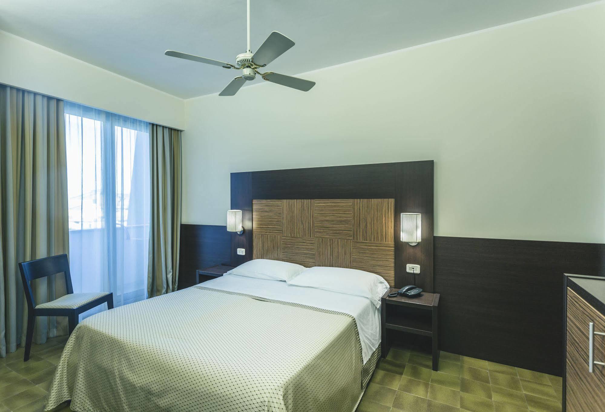 Hotel Principe Residence Vasto Buitenkant foto