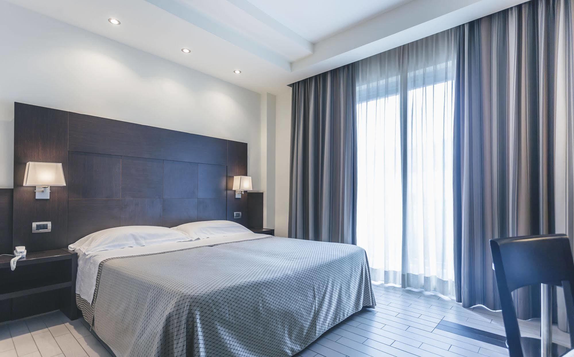 Hotel Principe Residence Vasto Buitenkant foto